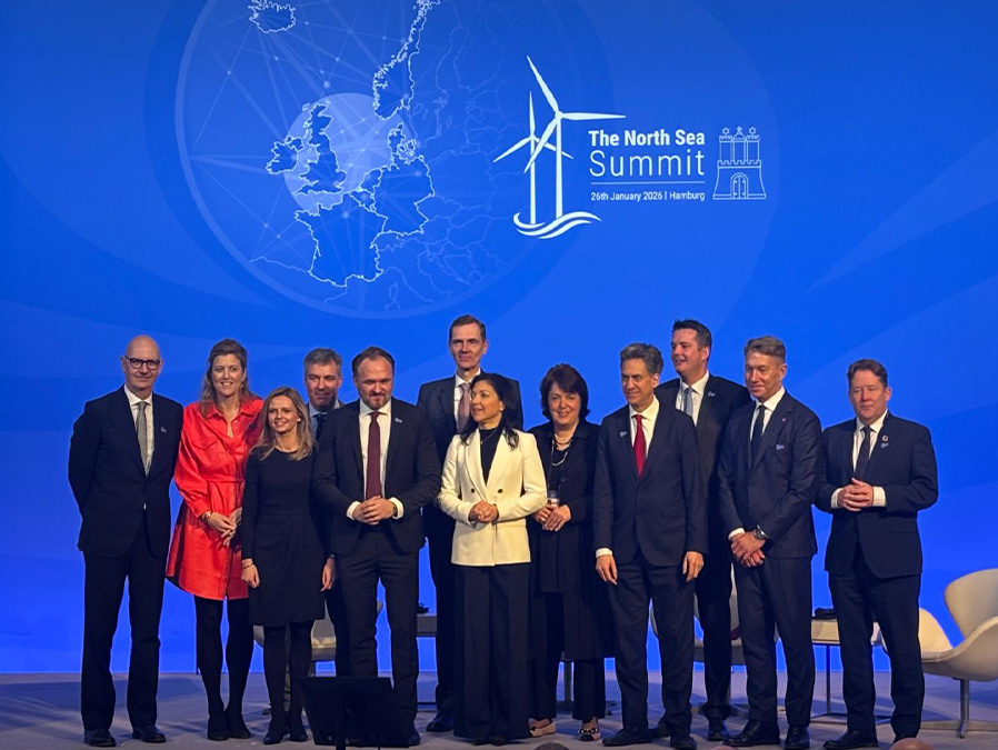Breaking News! &euro;1 Trillion Invested in Wind Power! Nine Nations Sign Historic Investment Agreement
